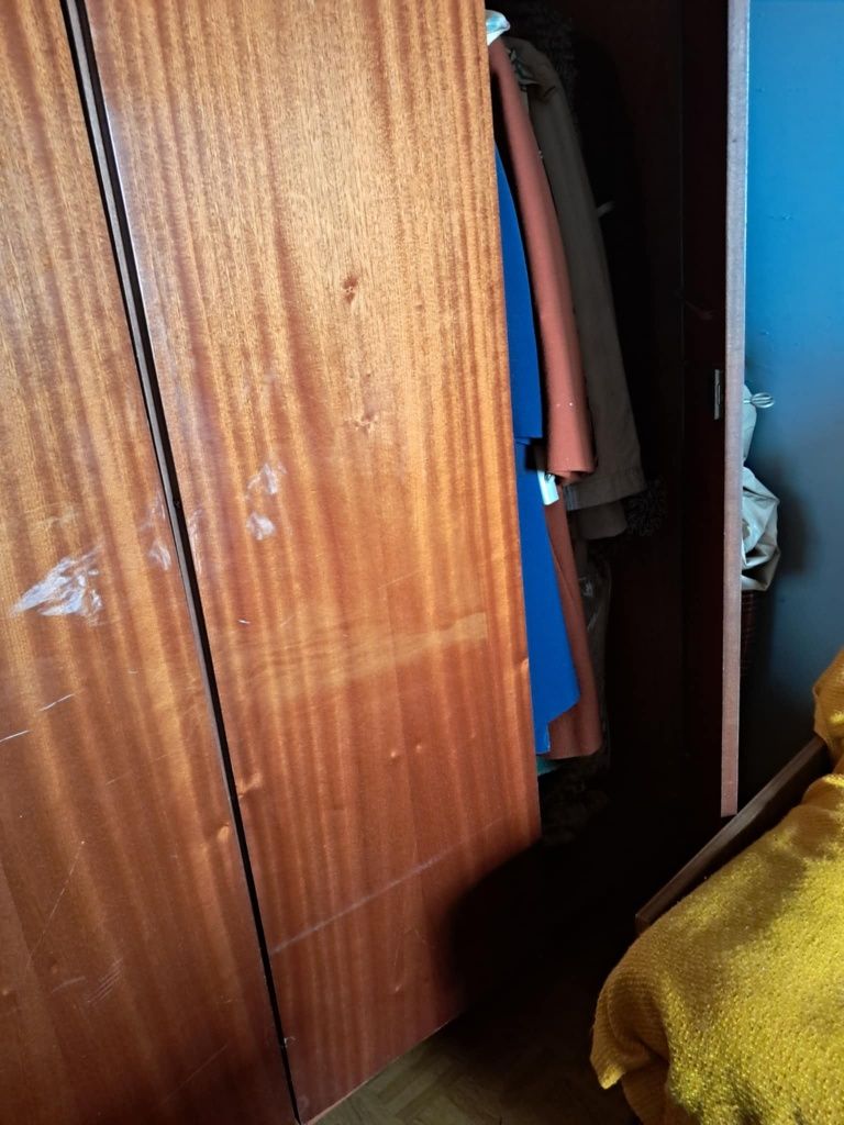 Szafa dwudrzwiowa na połysk