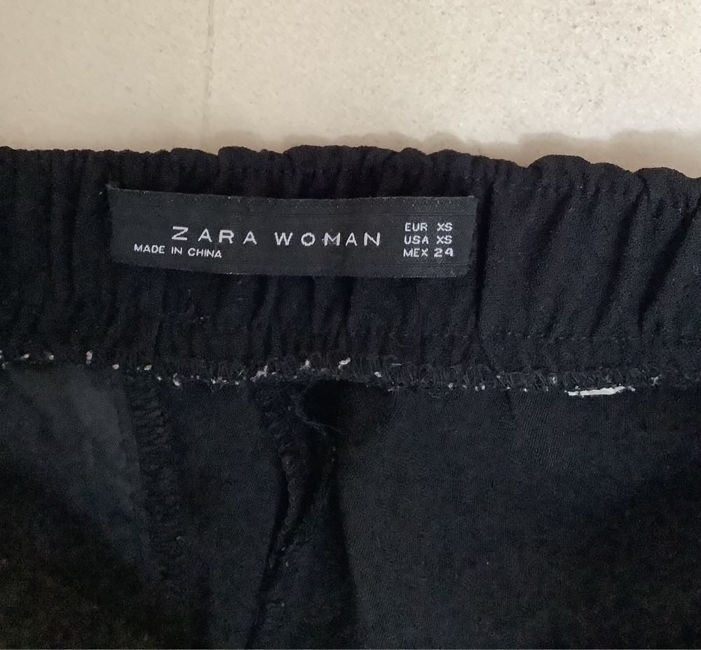 Calças com elástico Zara