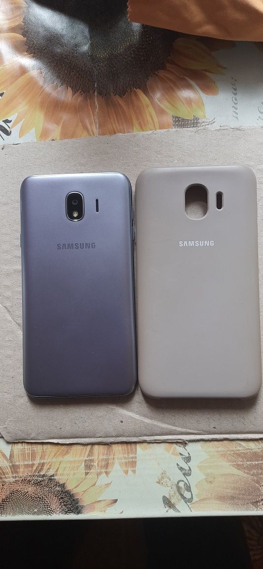 Продам смартфон Samsung J4