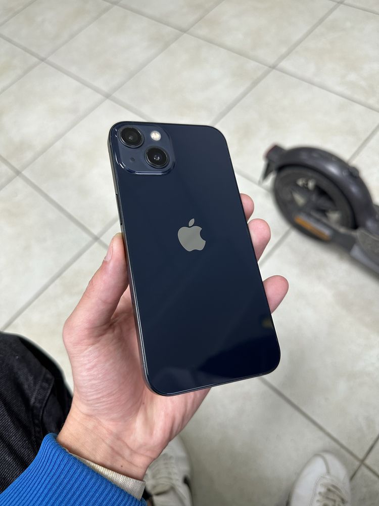 iPhone 13 Black 256 GB