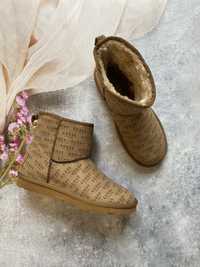 Угги сапоги  ugg Guess