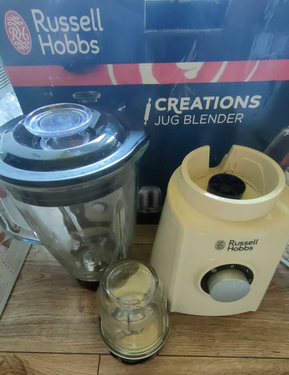 Blender kielichowy 2w1 Russell Hobbs, szklany, 600W (750W), jak nowy