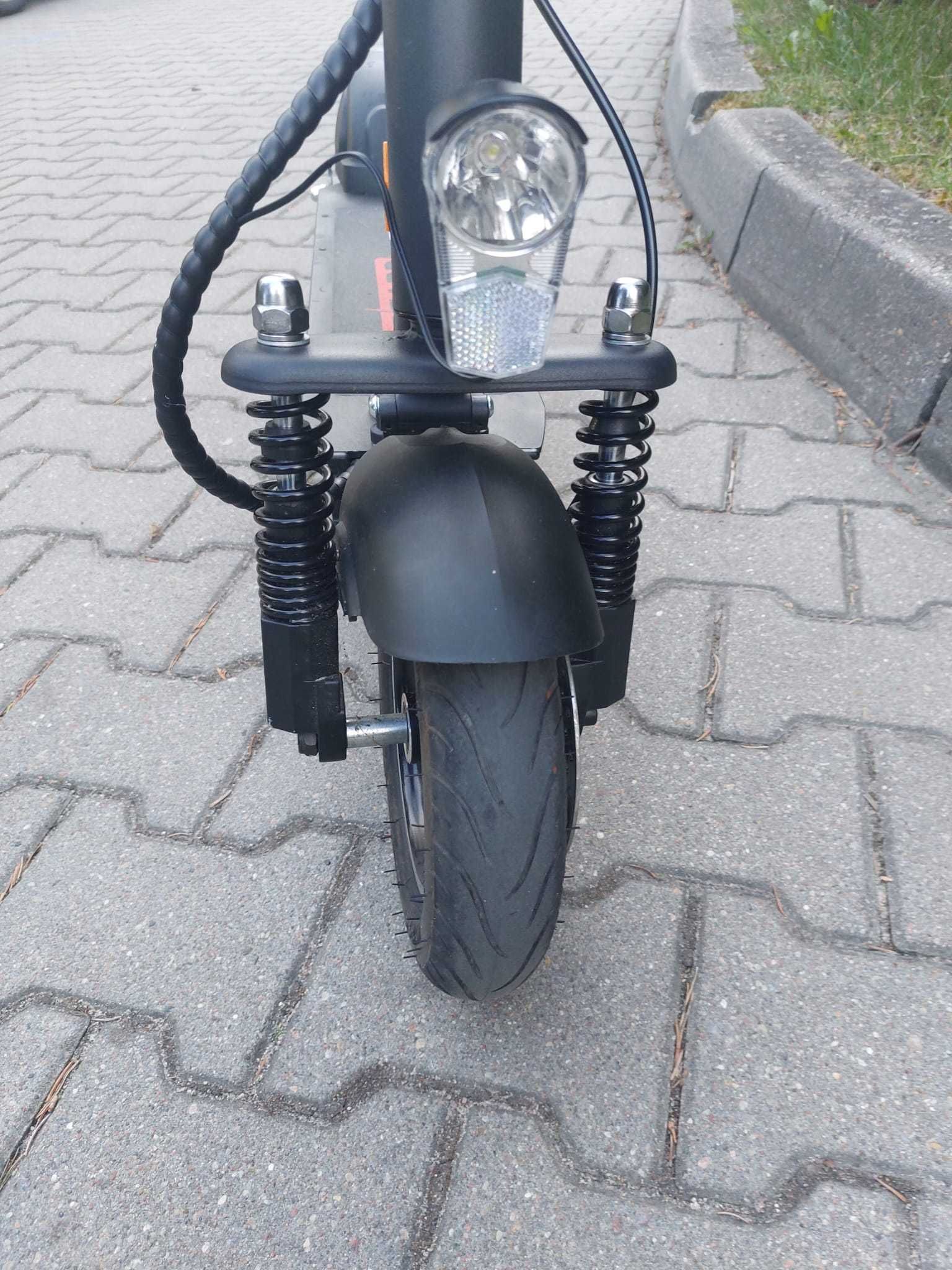 Hulajnoga Wizzard 2.5S przebieg 121km MOCNA 500W