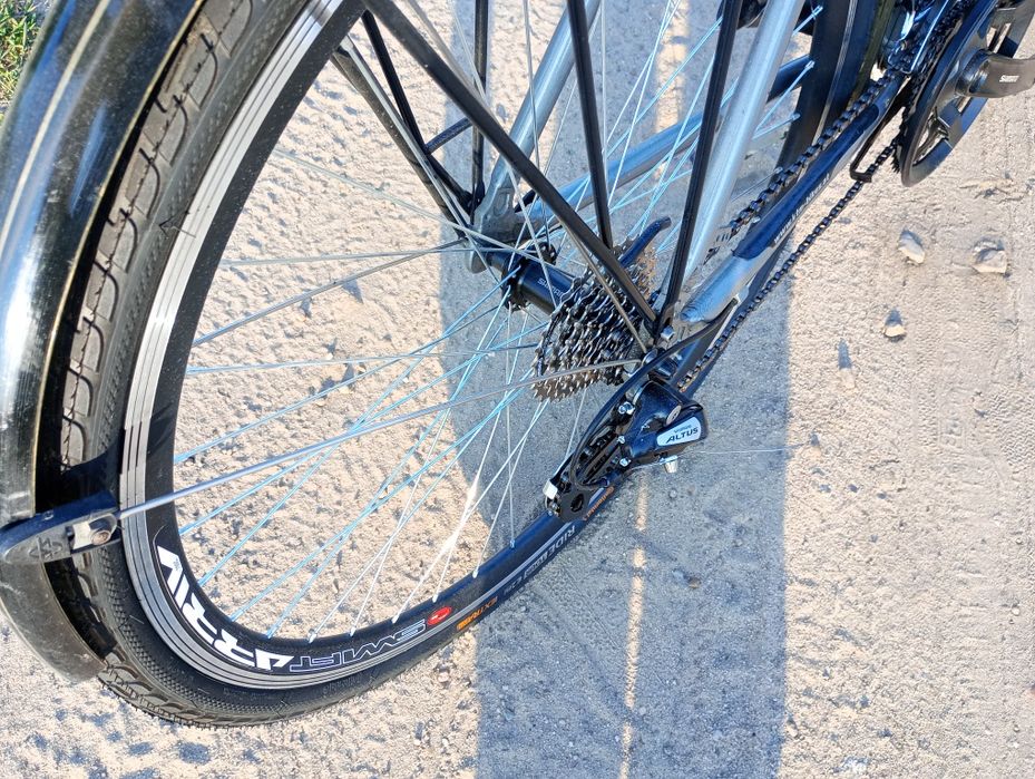 Rower trekkingowy KTM Avento 56 nowe części + gratisy