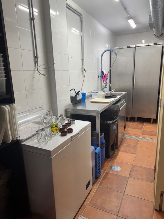 Vende-se Cervejaria na Maia