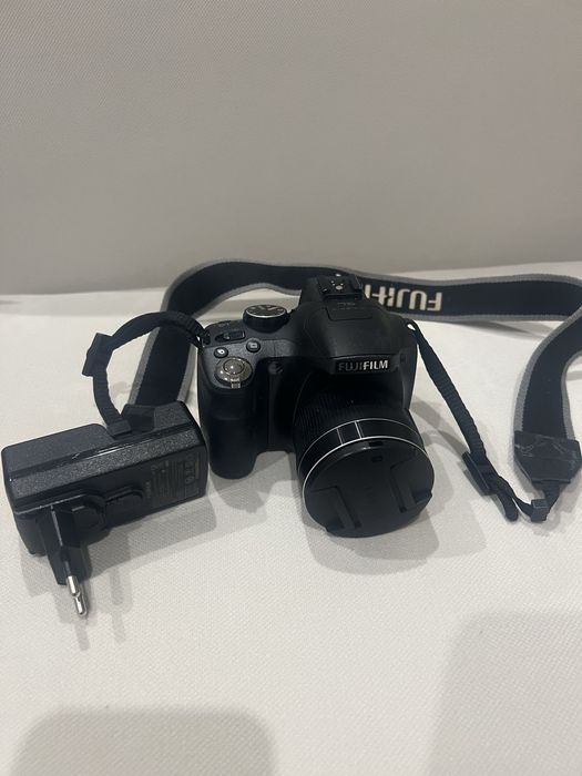 Digital Camera FinePix SL240