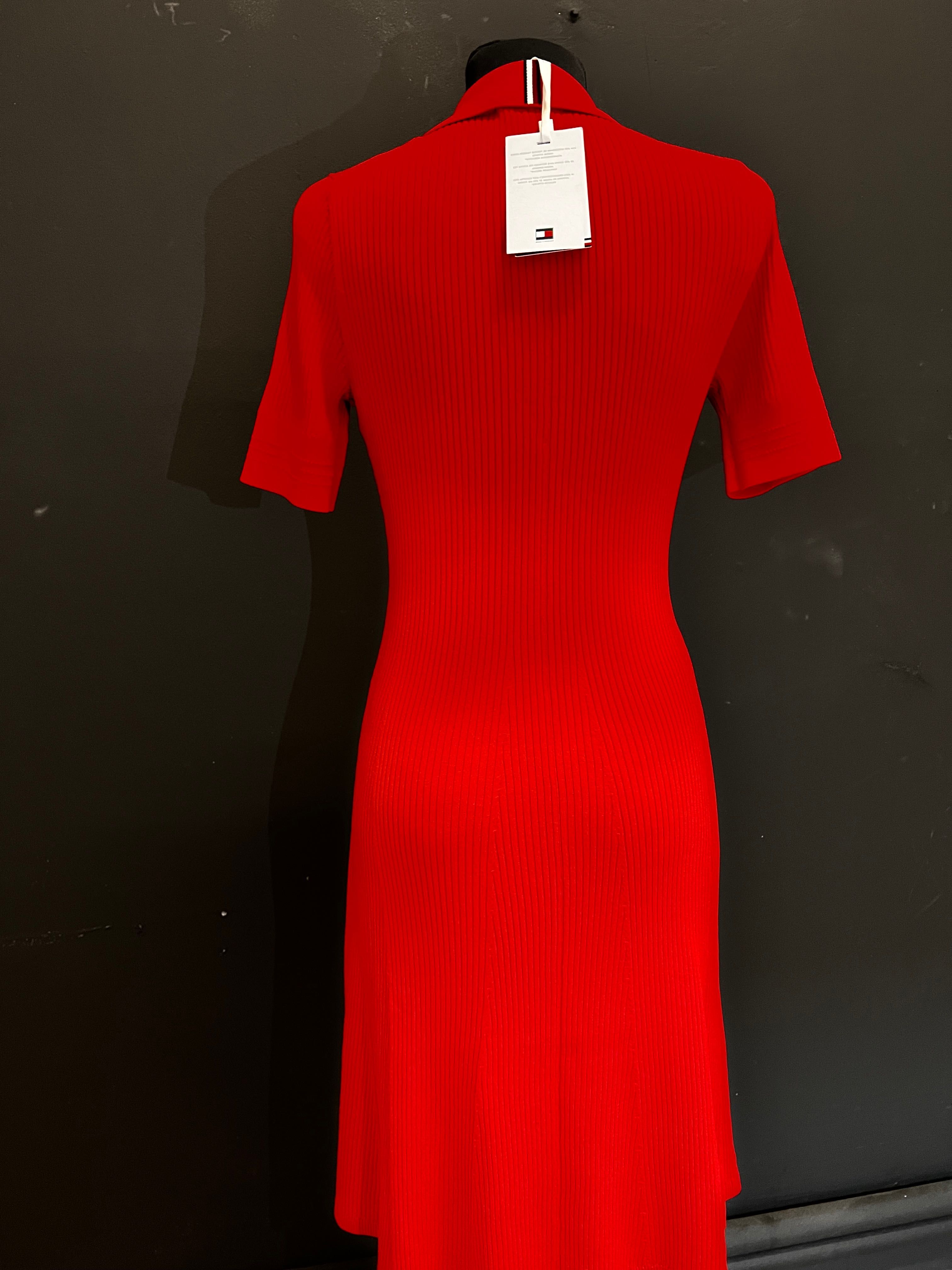 Czerwona sukienka Tommy Hilfiger