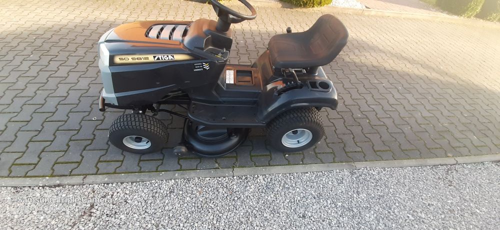 Traktorek kosiarka.       Stiga