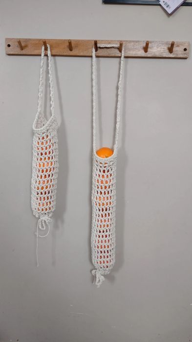 Wiszący kosz do przechowywania zabawek owoców piłek cebuli szydełko