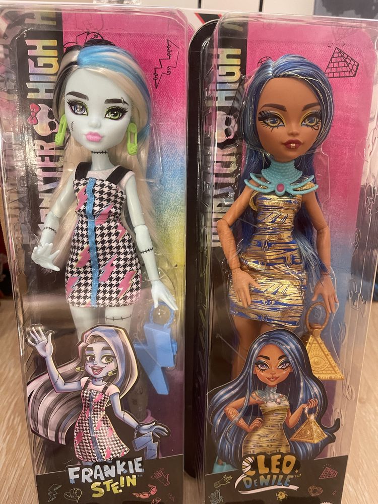 Monster high Draculaura,Cleo,Frenkie,Clawdeen