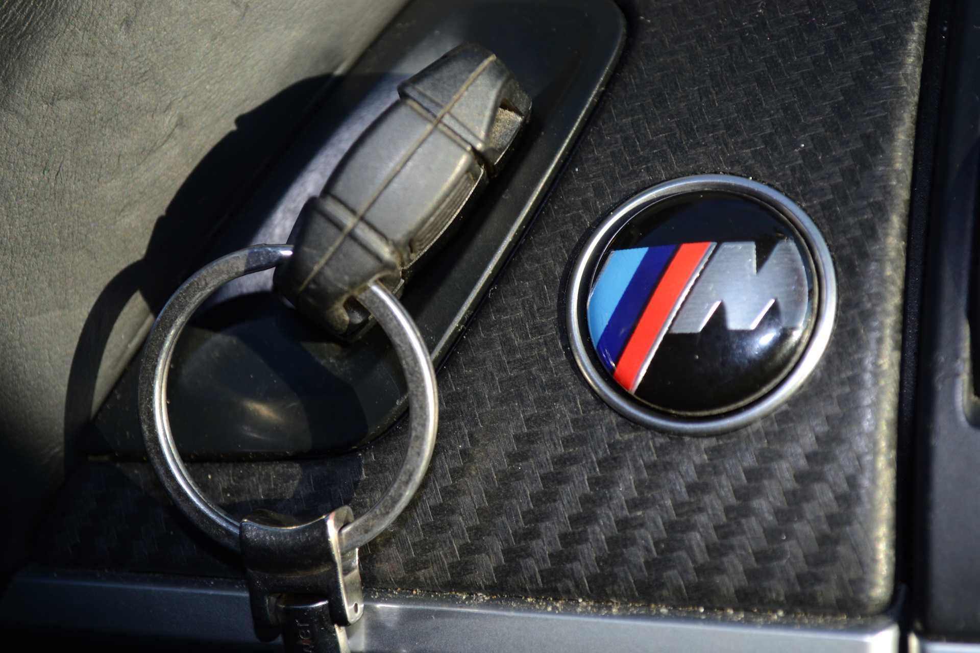 Наклейка старт стоп start stop M BMW E60 E90 F01 F10 F15 F25 F30 БМВ