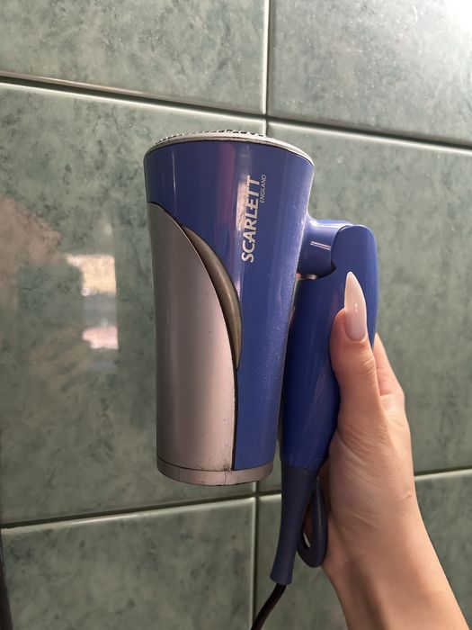 Фен, сушка для волосся