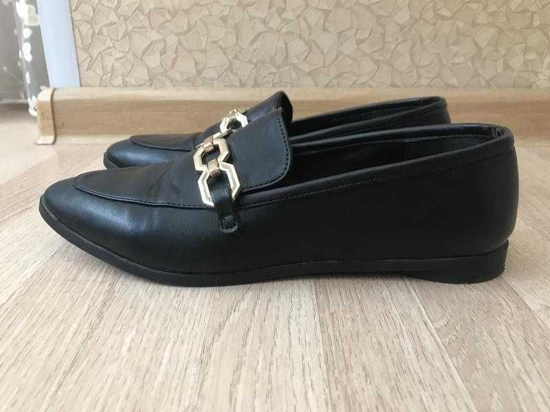 Женские лоферы H&M p.37 состояние нових.