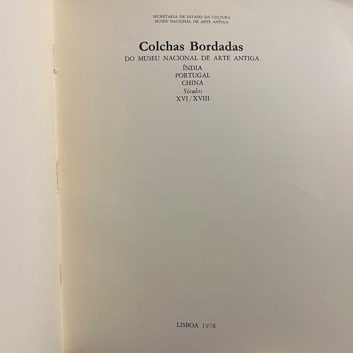 Colchas Bordadas do Museu Nacional de Arte Antiga (envio grátis)
