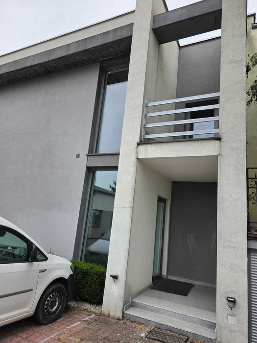 Do wynajęcia pokój biurowy z balkonem – 29,06 m²