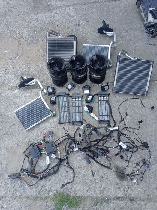 Моторчик печки Renault Megane 3 Scenic 3 09-16 Trafic Vivaro 14-22