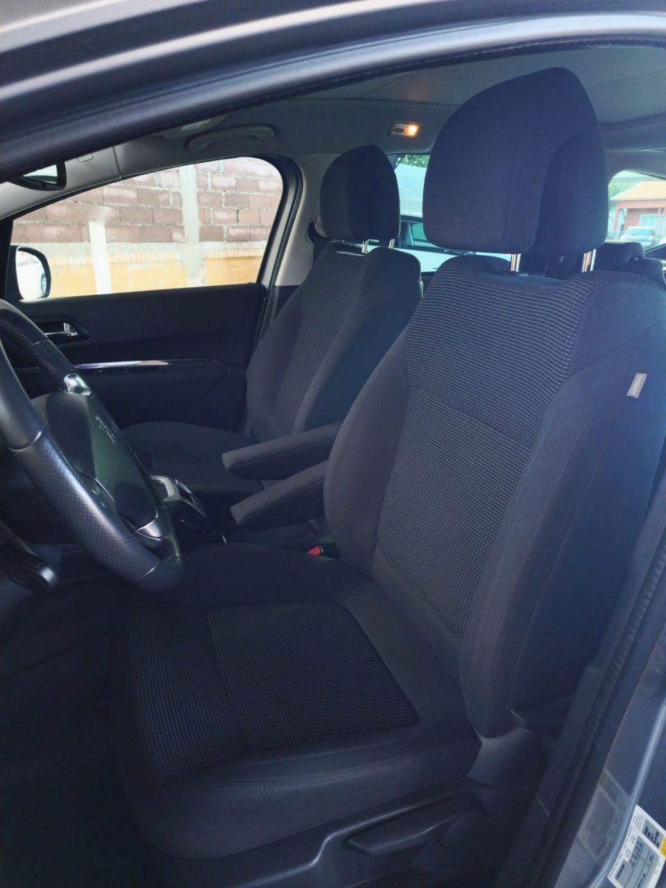 Peugeot 5008 1.6 BlueHDi Allure EAT6
