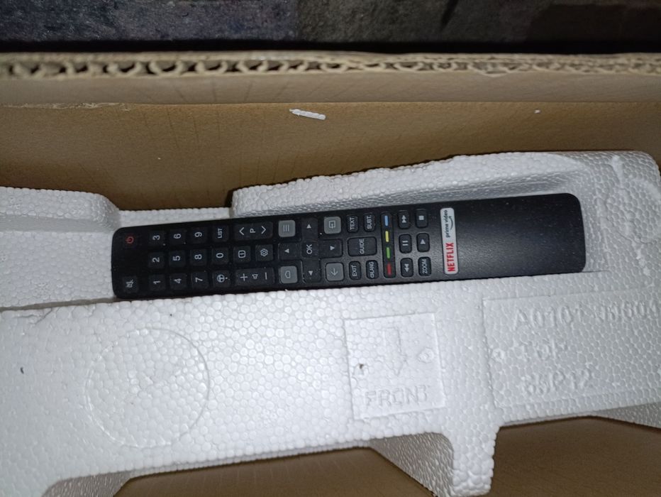 Telewizor TCL 65 udzkodzony