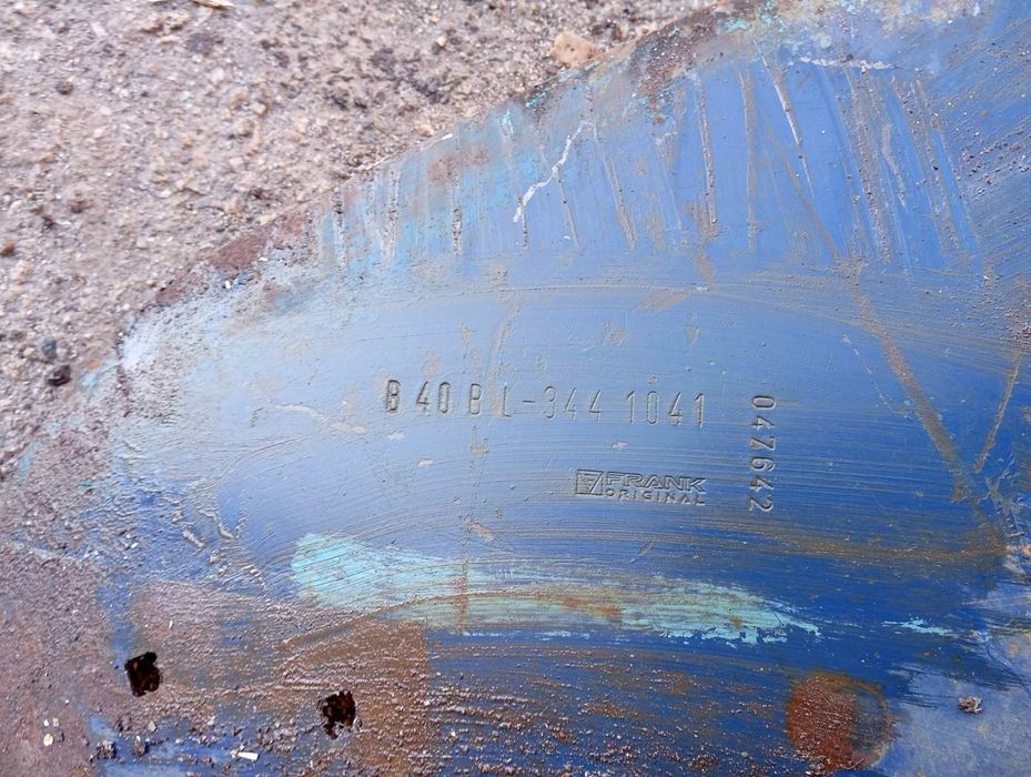 Продам ліву вінтову полицю плуга квернеленд ,отвал,лемкен