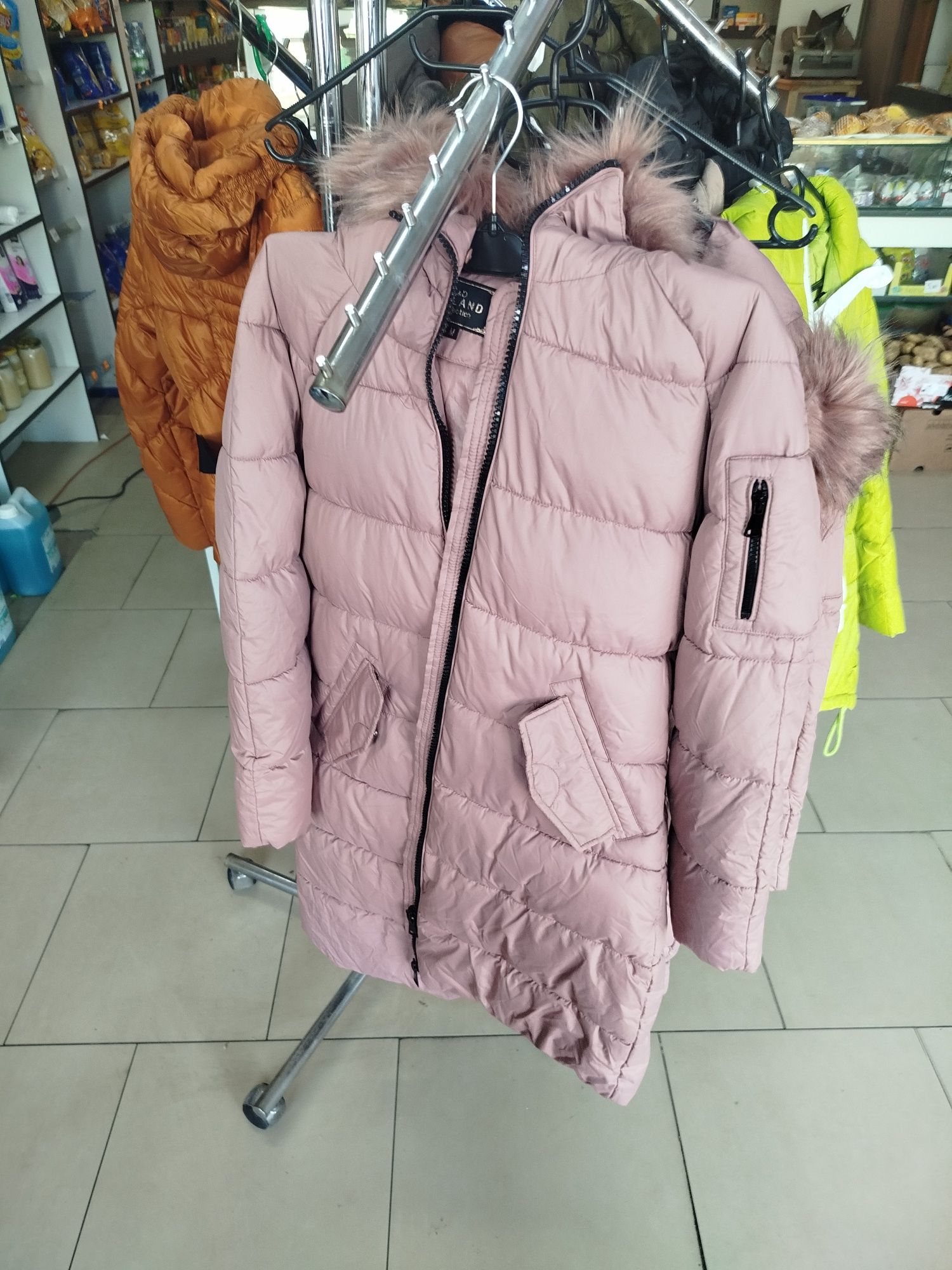 Kurtki zimowe  damskie różne rozmiary