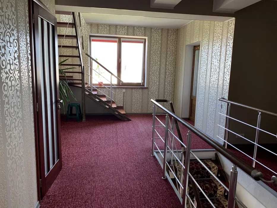 (13) Продам вишуканий будинок в с.Сухий Лиман