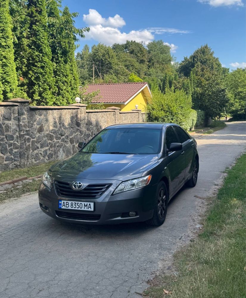 Toyota Camry 2.4 Газ/Бензин
