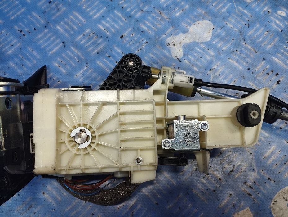 Куліса КПП Спринтер 906 Кулиса КПП Спринтер 906 Sprinter 906