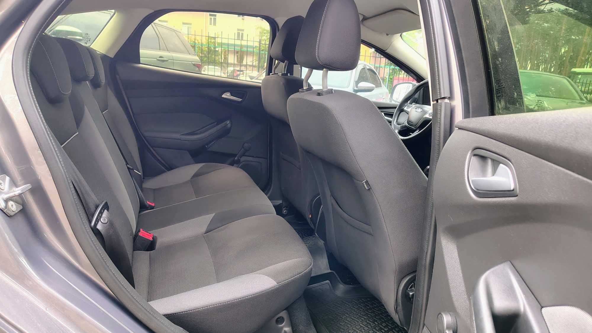Ford Focus 3 2014р. Під виплату Розстрочка.