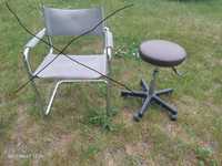Krzesło i obrotowe taborety