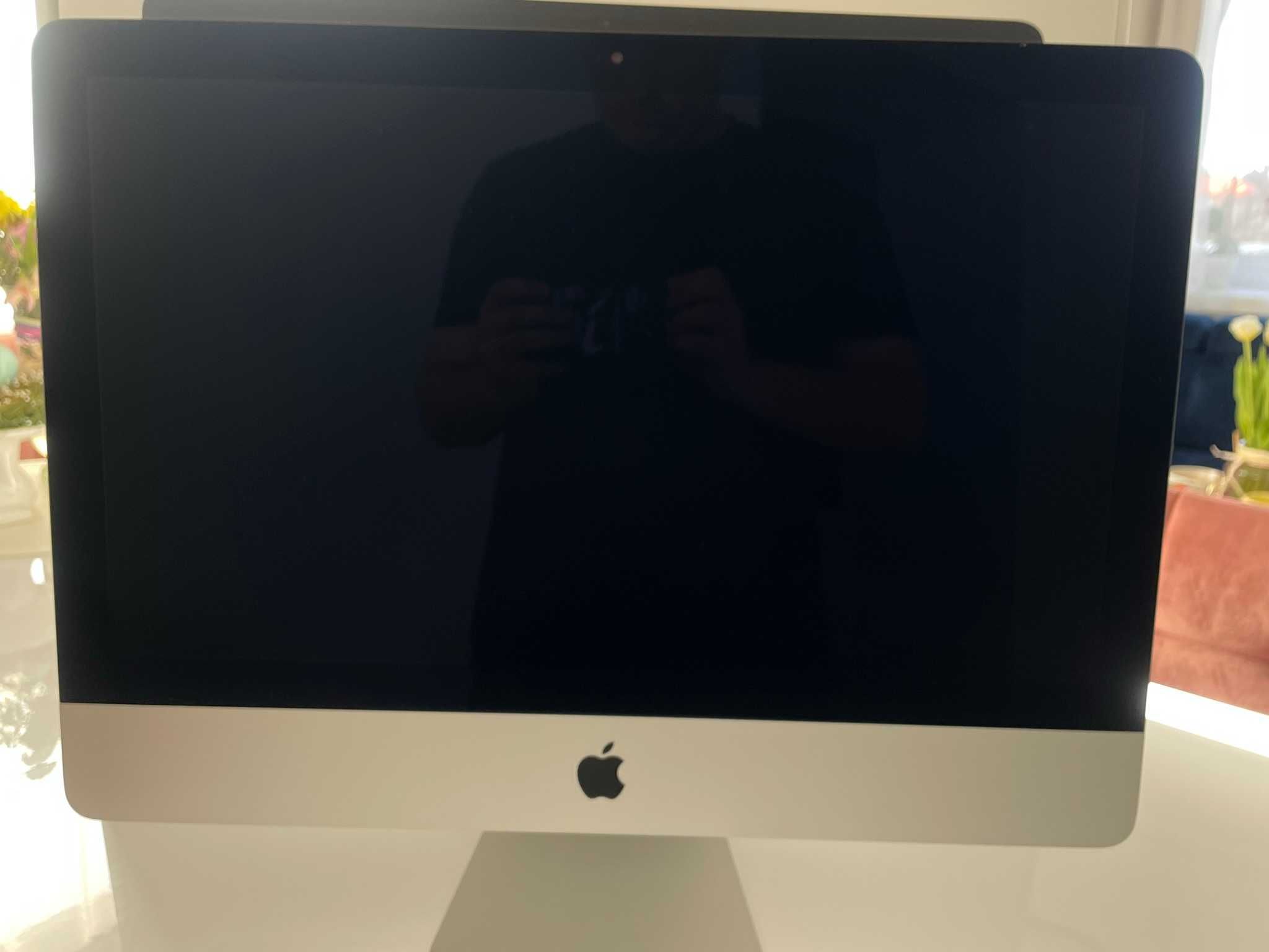 iMac 21.5" (2019) | i5 | 8GB RAM | 1TB | Stan idealny (MMQA2ZE/A)