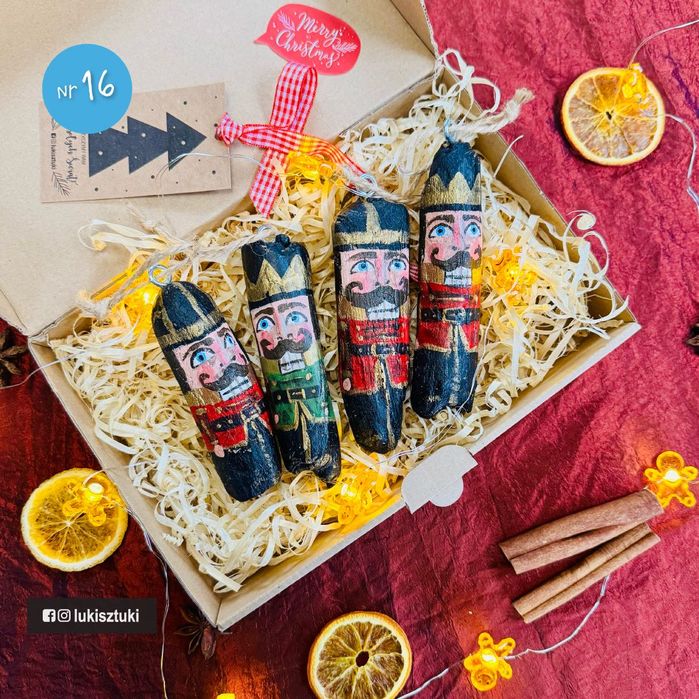 Dziadki Do Orzechów, morskie bombki prosto z plaży [7 szt] LUKI SZTUKI