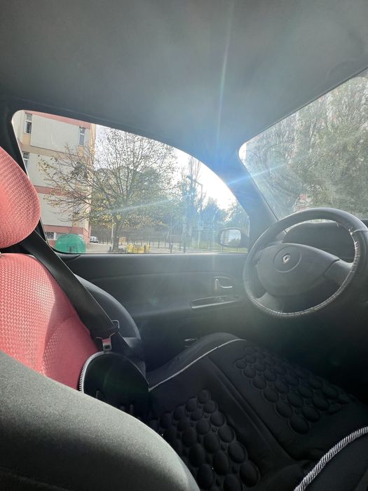 Carro Renault Clio S 1.2 (Negociável)