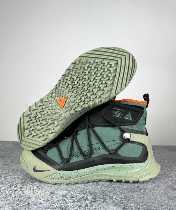 Nike ACG air terra antarktik gore-tex