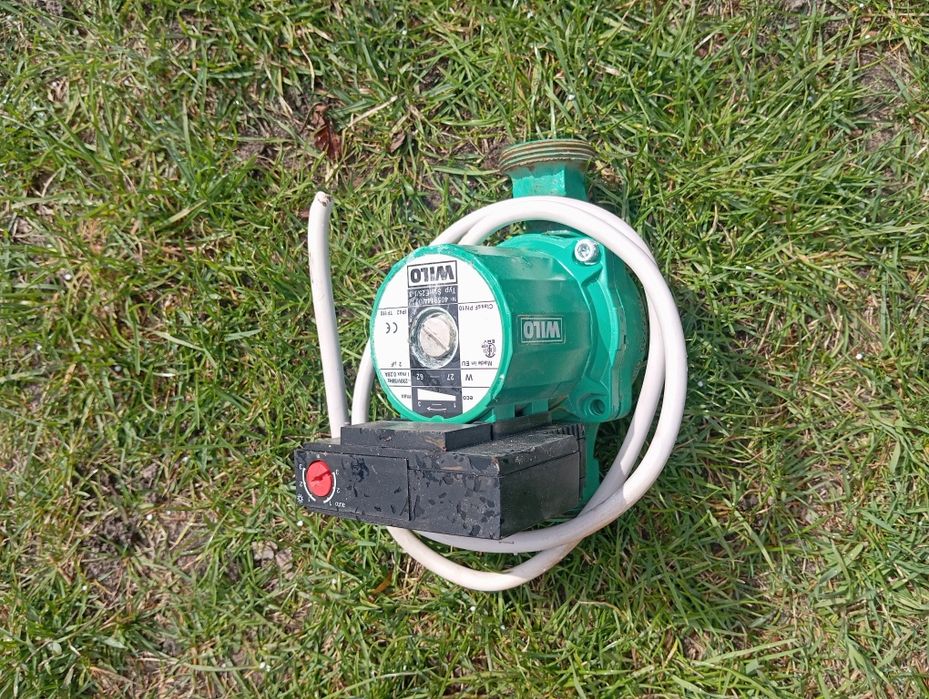 Продам насос опалення.