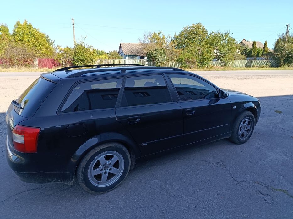 Автомобіль Ауді А4 1.9