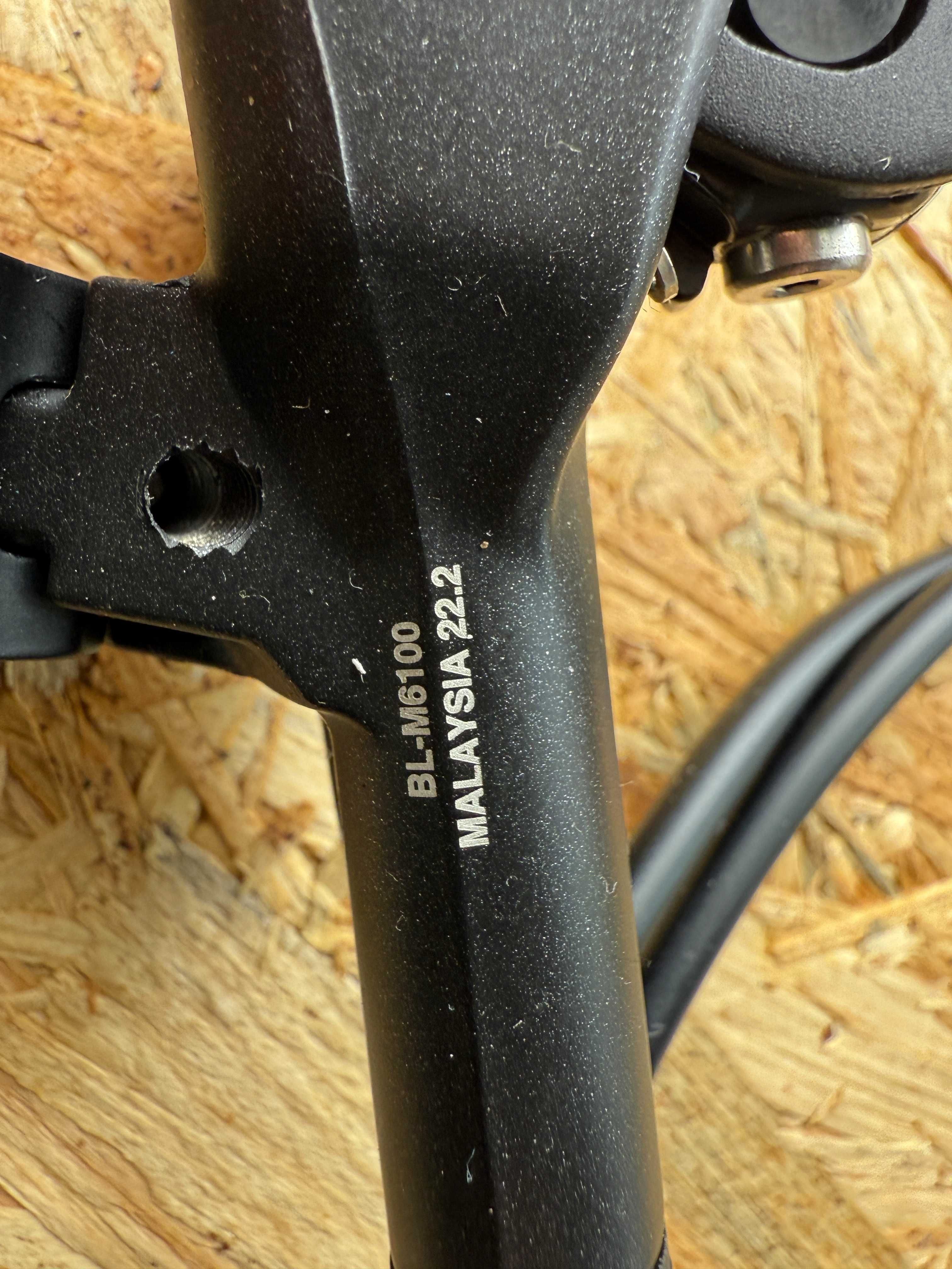 Hamulec tarczowy Shimano Deore BR-M6100 + BL-M6100 tył komplet