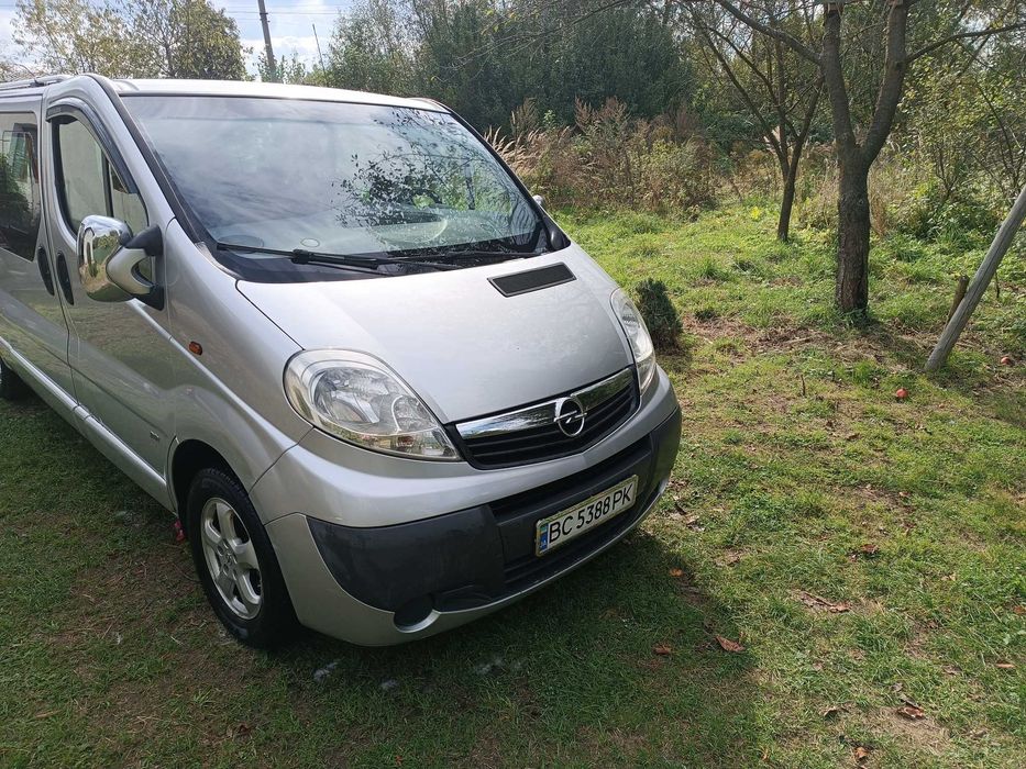 Opel vivaro 2010