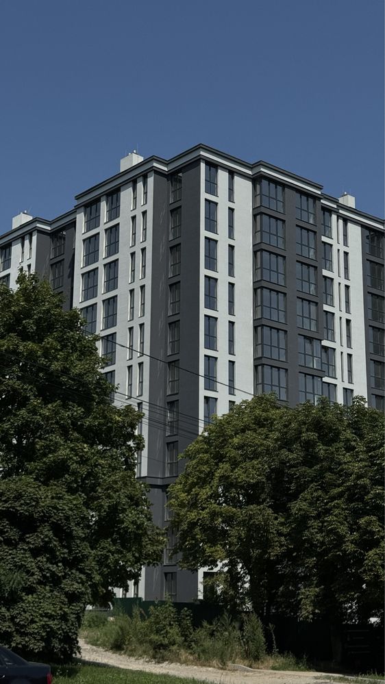 1-к квартира у центрі на виплату до 12-х місяців (40,7 м²)