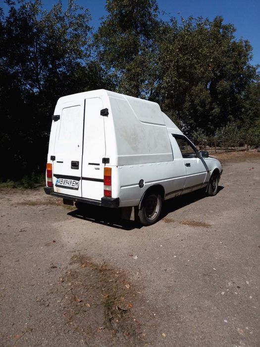 Таврія пікап. Спеціалізований вантажний фургон