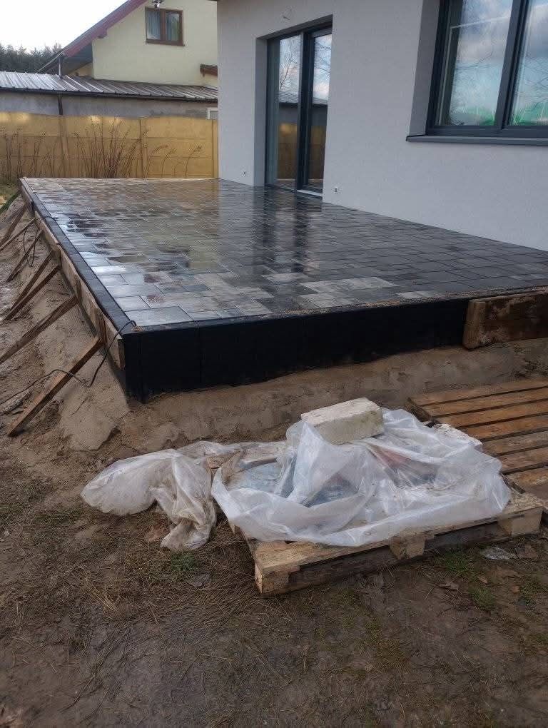 Układanie kostki brukowej Brukarstwo