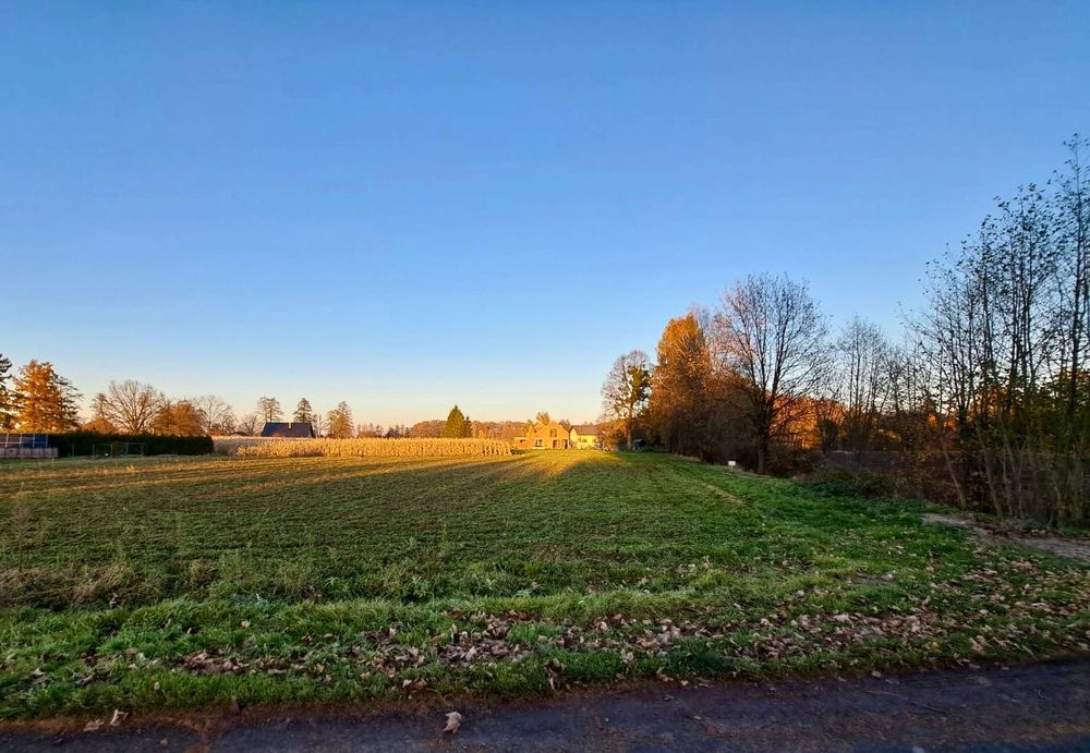 Działka budowlana 25arów - Mnich