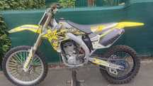Cross SUZUKI RMZ 250