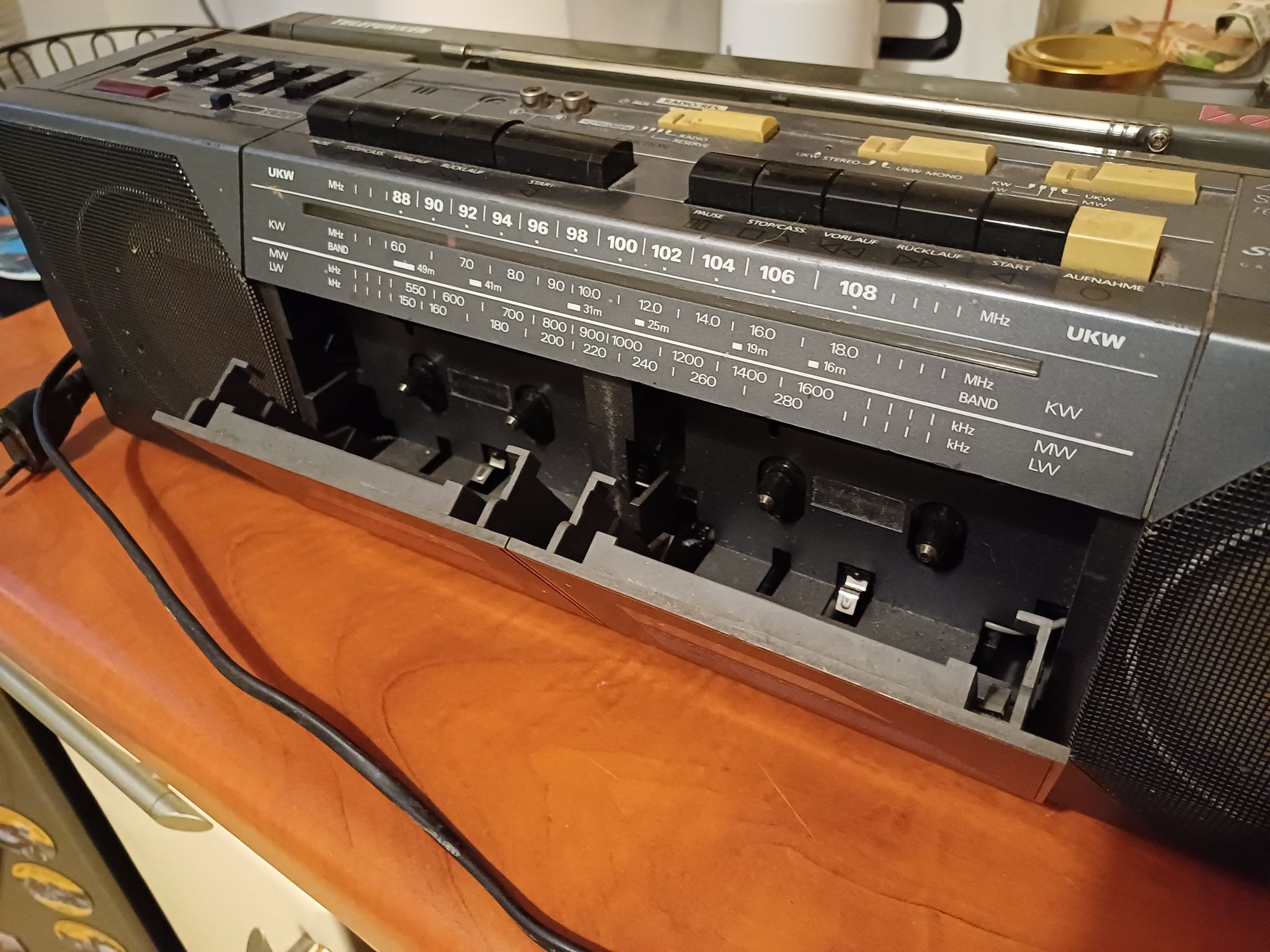 Radiomagnetofon Telefunken RC 760 TS