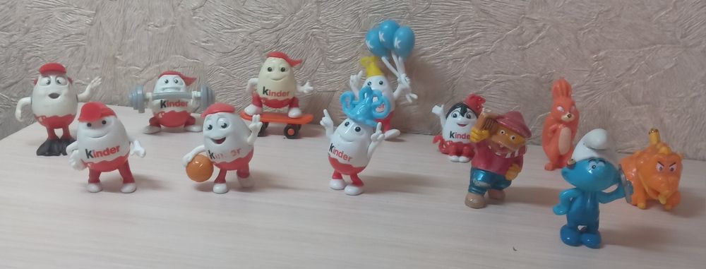 Игрушки киндер-сюрприз 12 шт.