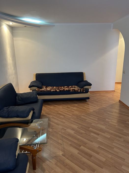 Оренда 3-х кімн.кв. вул.Офіцерська,18