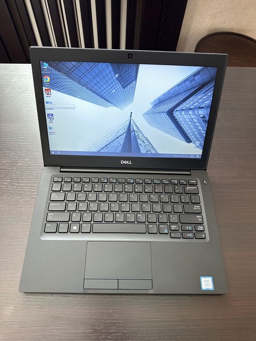 Dell Latitude 7290 12.5”/i5-7300U/8GB DDR4/128GB SSD/ UHD Graphics 620