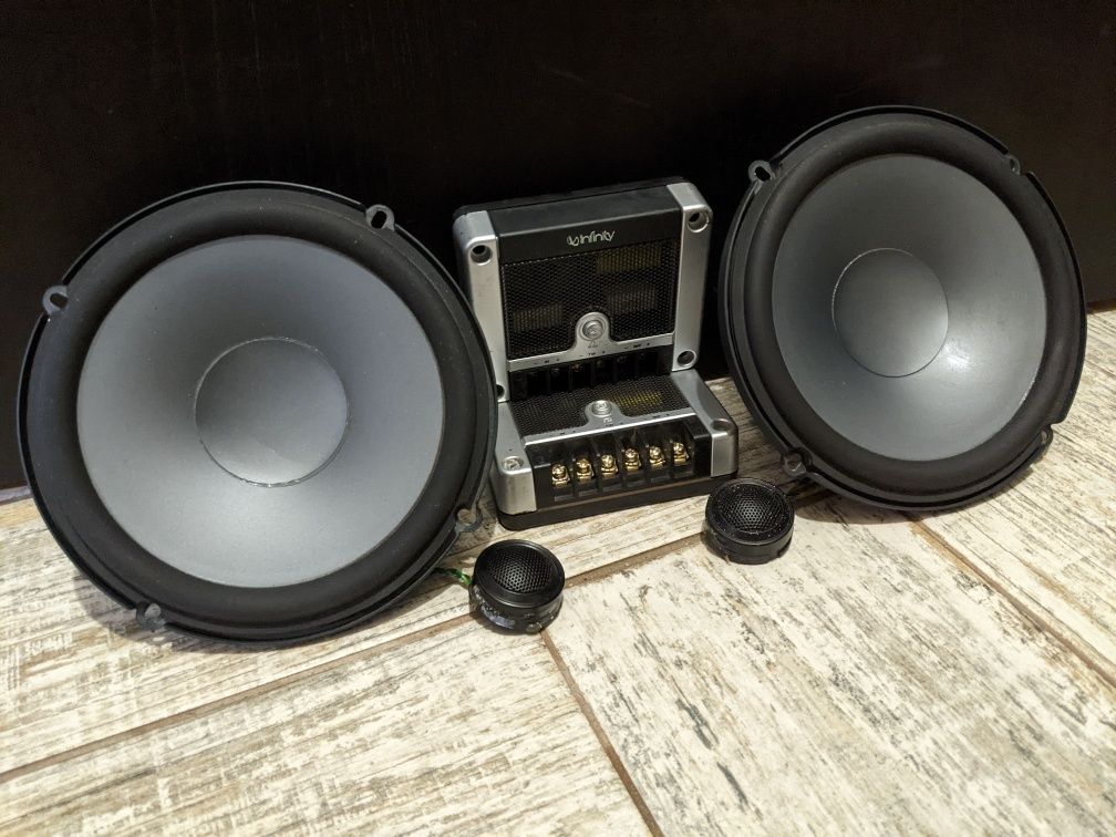 Infinity REF 6030CS, 16-е динамики в авто.