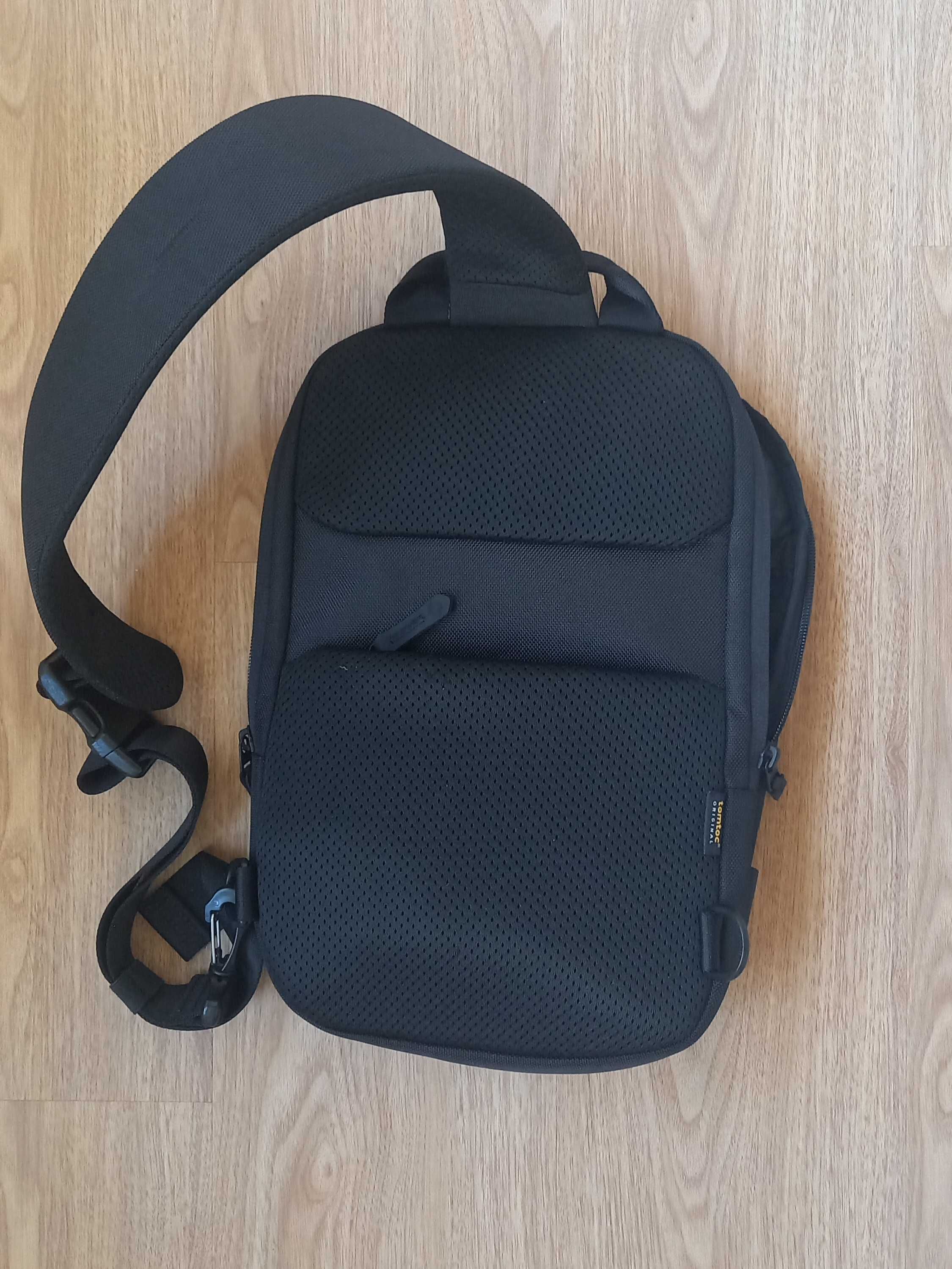 Mochila tiracolo Tomtoc 5L