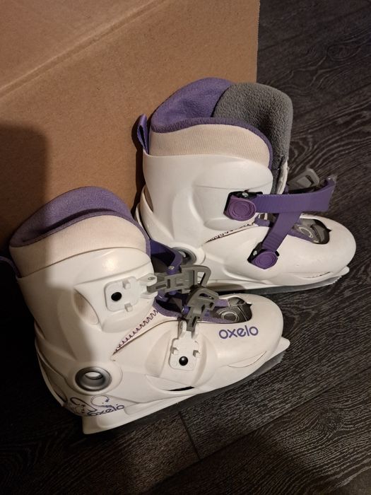 Łyżwy regulowane 32-34