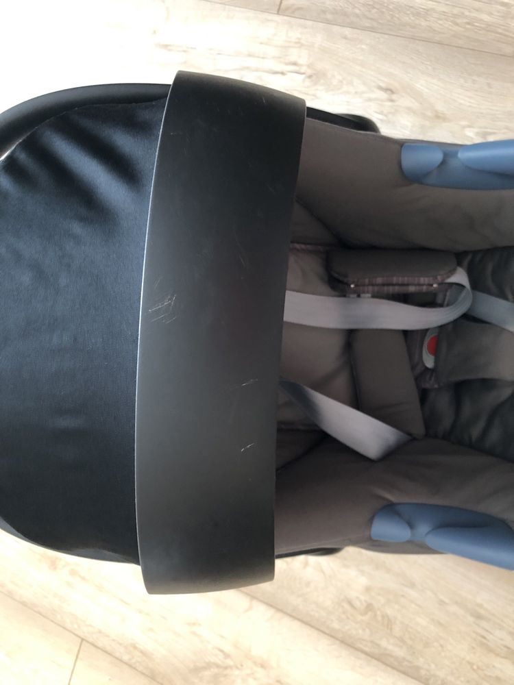 Fotelik samochodowy Cybex Aton M + wkładka noworodek